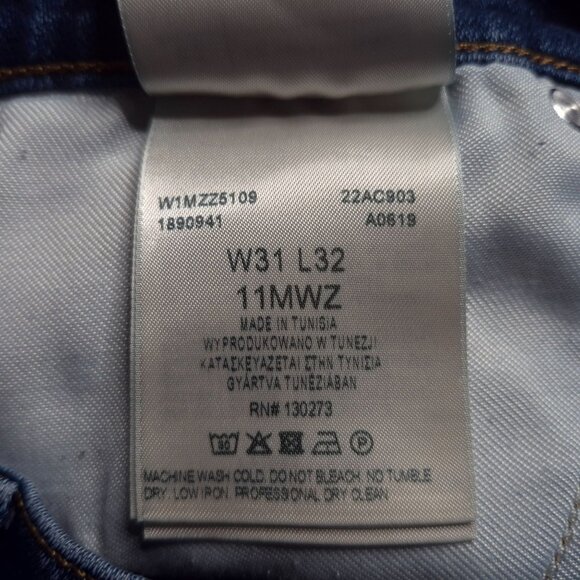 Wrangler Mens Straight Leg 11MWZ Slim Fit Jeans 31x29 Dark Wash Altered - Picture 9 of 9